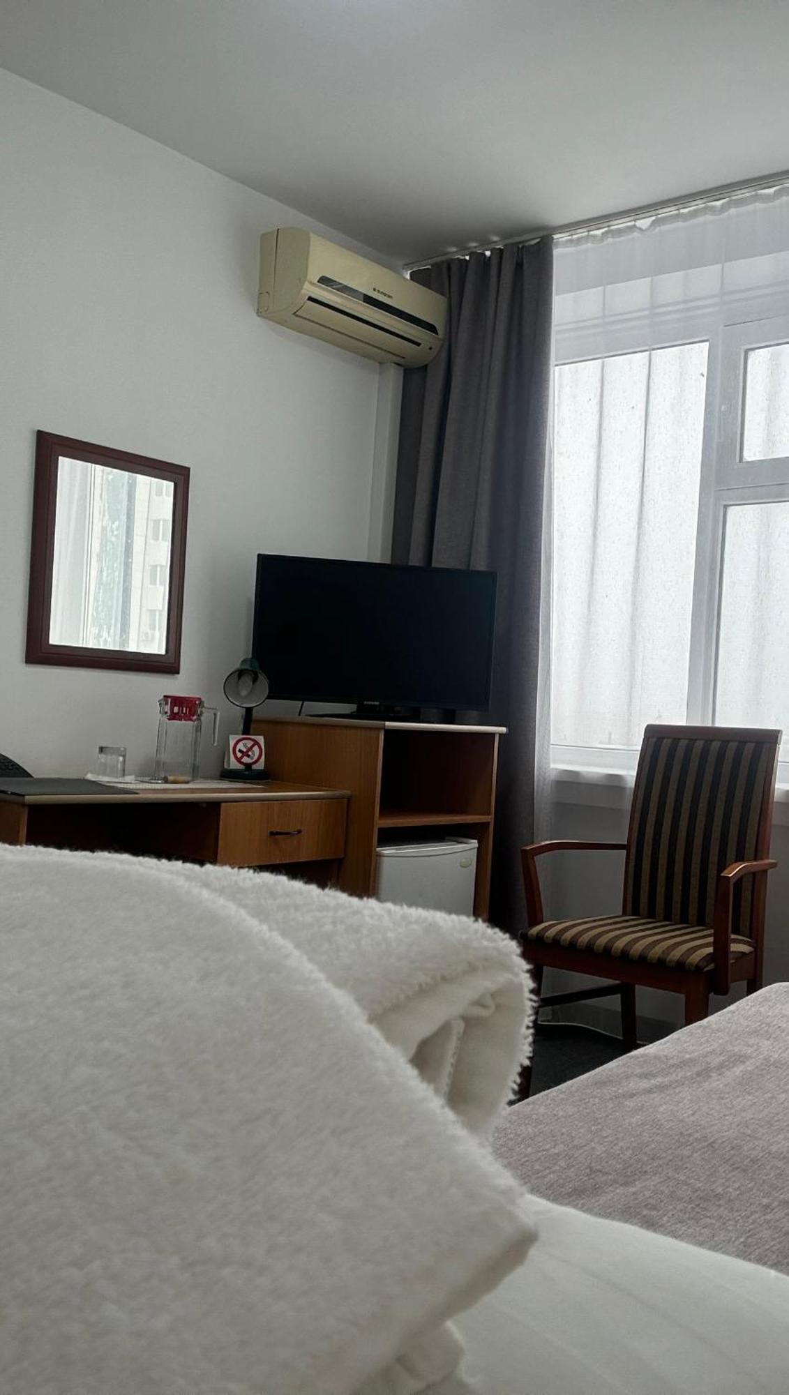 Aktobe Hotel Zewnętrze zdjęcie