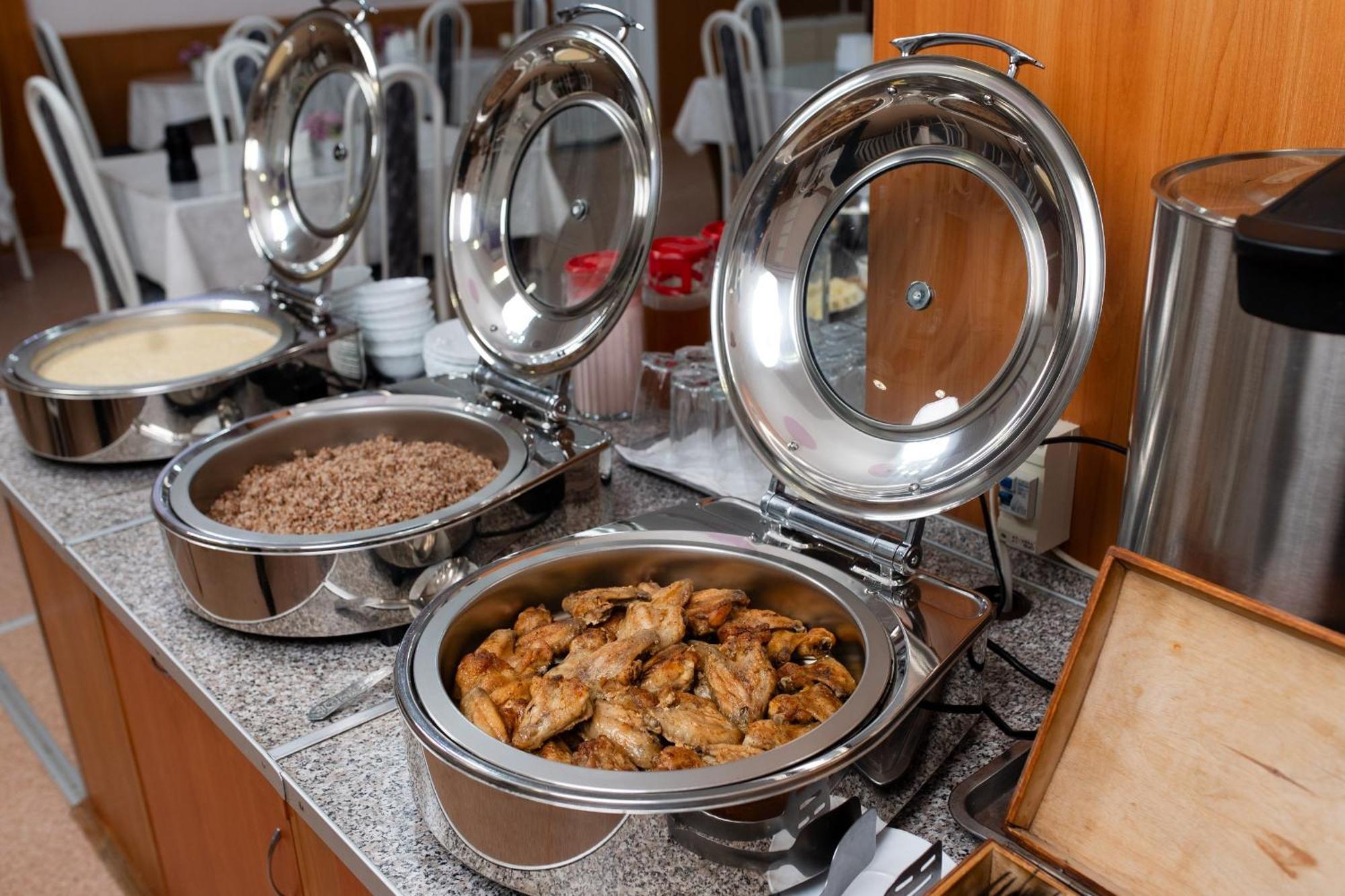Aktobe Hotel Zewnętrze zdjęcie