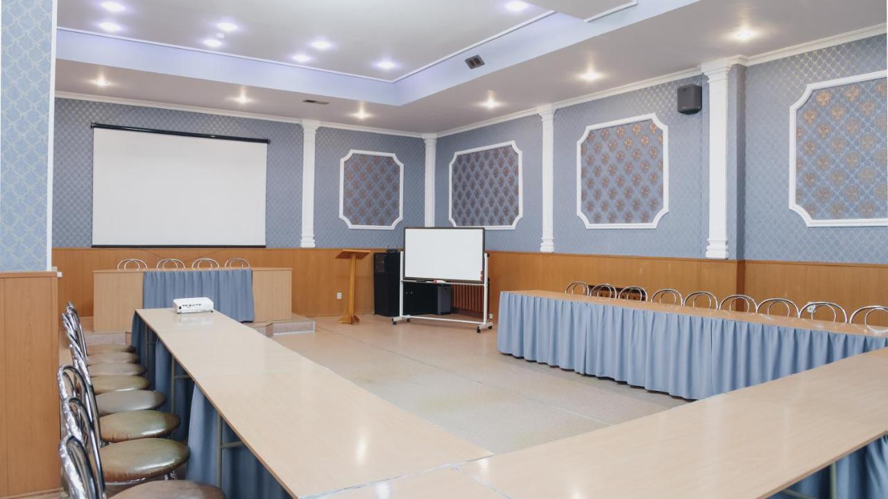 Aktobe Hotel Zewnętrze zdjęcie